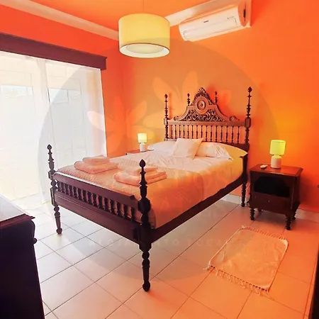 Casa Dos Pomares Сasa de vacaciones *