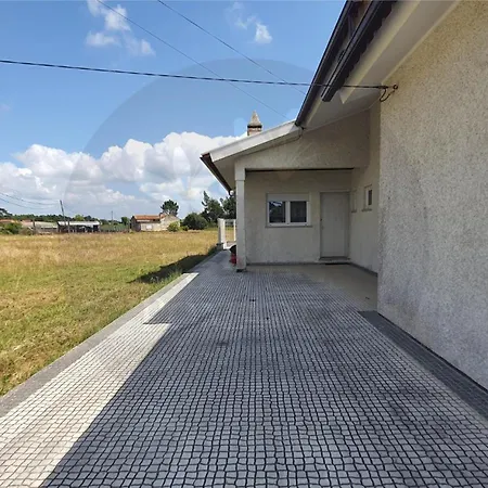Casa Dos Pomares Сasa de vacaciones