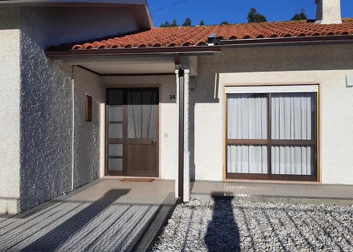 Casa Dos Pomares Дом отдыха *